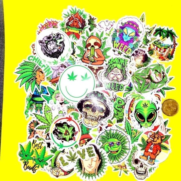 Brand New 50pcs Green Funny Graphic Waterproof Stickers Pack - Picture 1 of 1